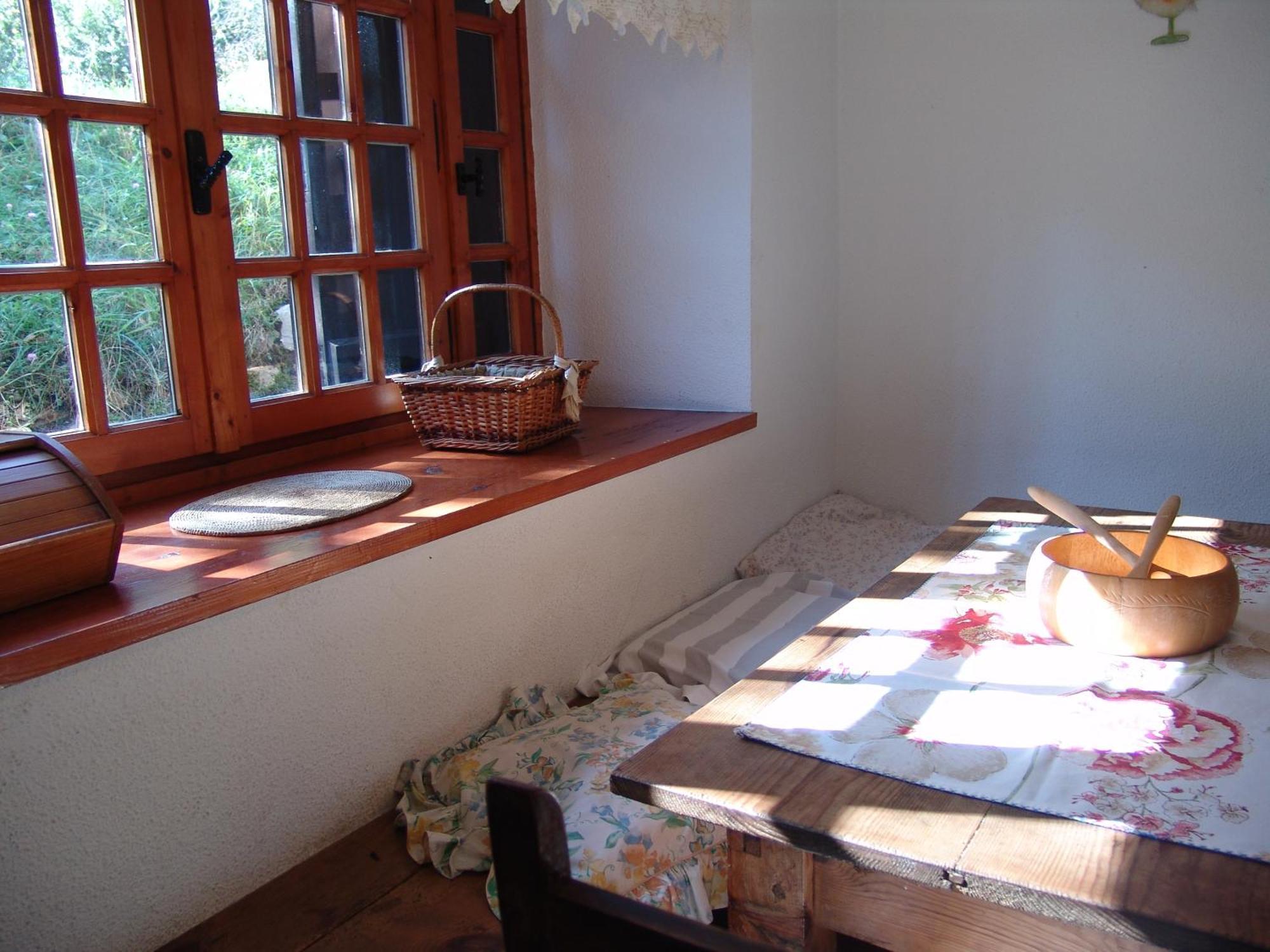 Casas De Zapatierno Guest House Espierba Ruang foto