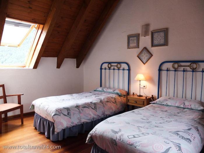 Casas De Zapatierno Guest House Espierba Ruang foto