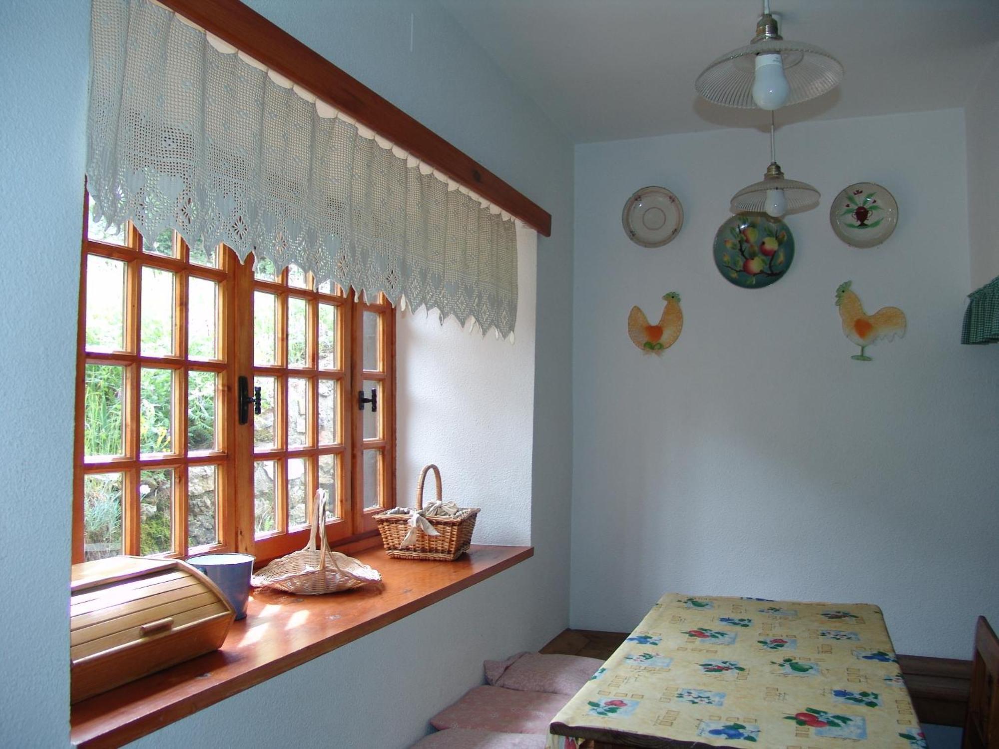 Casas De Zapatierno Guest House Espierba Ruang foto