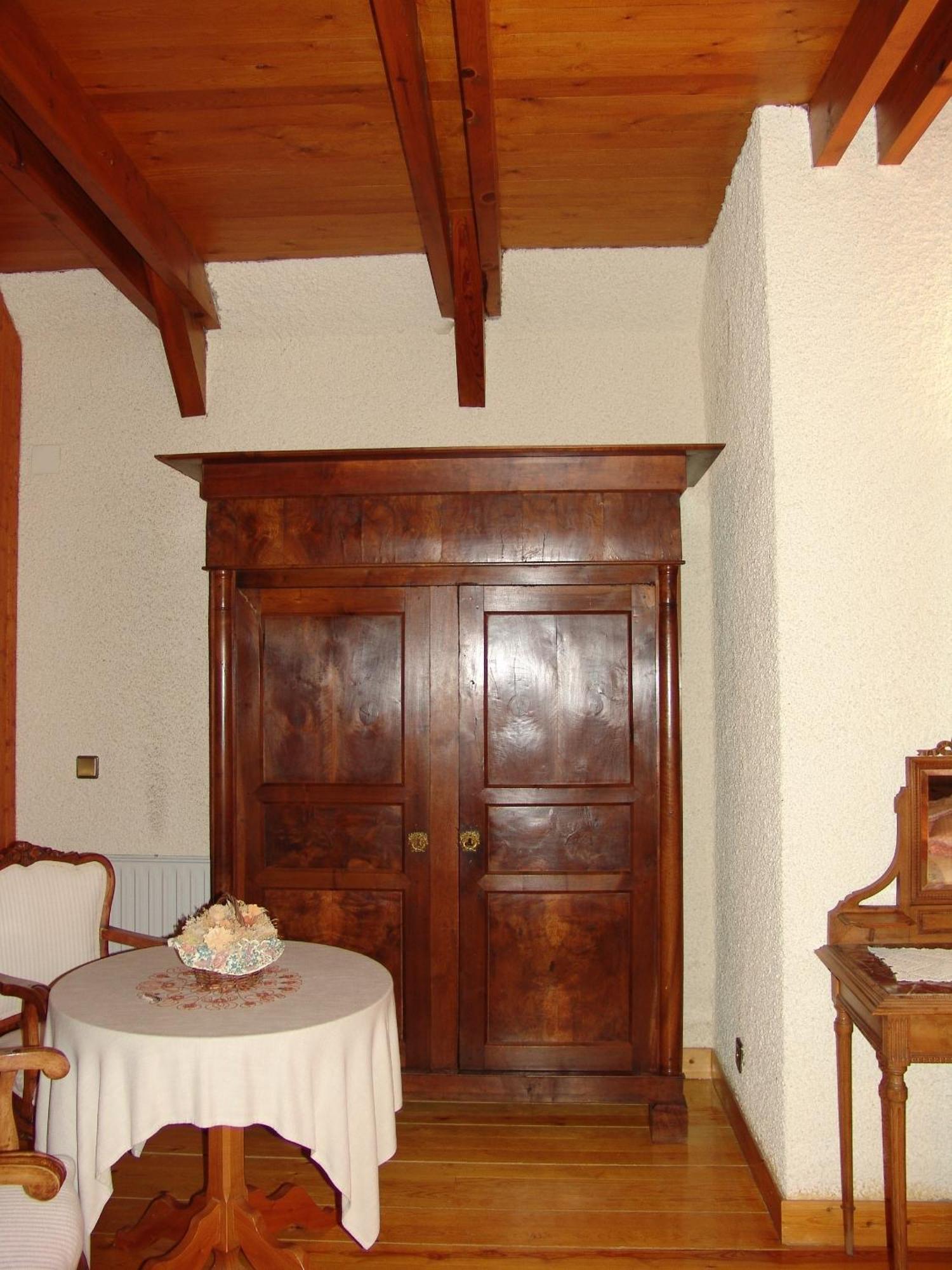 Casas De Zapatierno Guest House Espierba Ruang foto